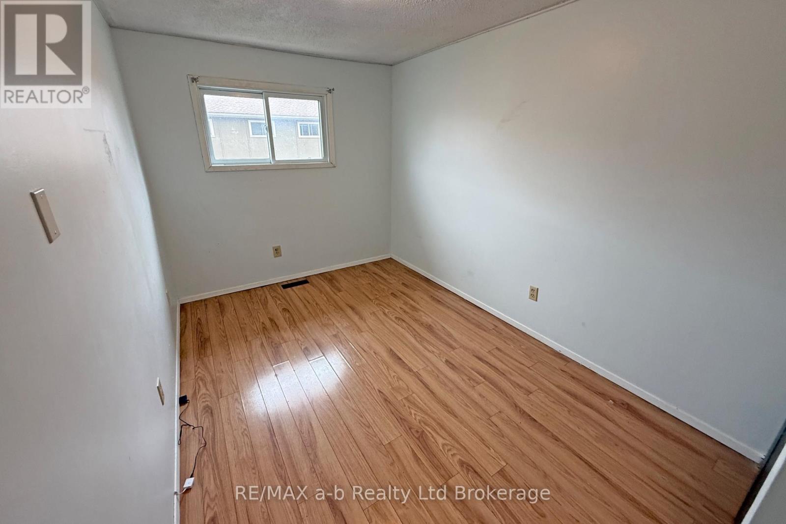 4 - 394 Springbank Avenue N, Woodstock (Woodstock - North), Ontario  N4T 1L1 - Photo 20 - X13087622