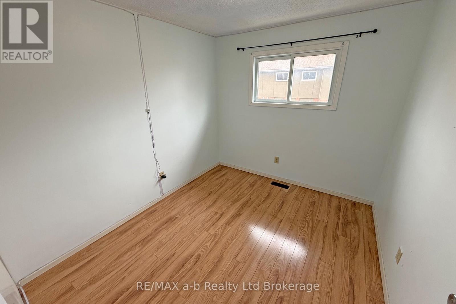 4 - 394 Springbank Avenue N, Woodstock (Woodstock - North), Ontario  N4T 1L1 - Photo 22 - X13087622