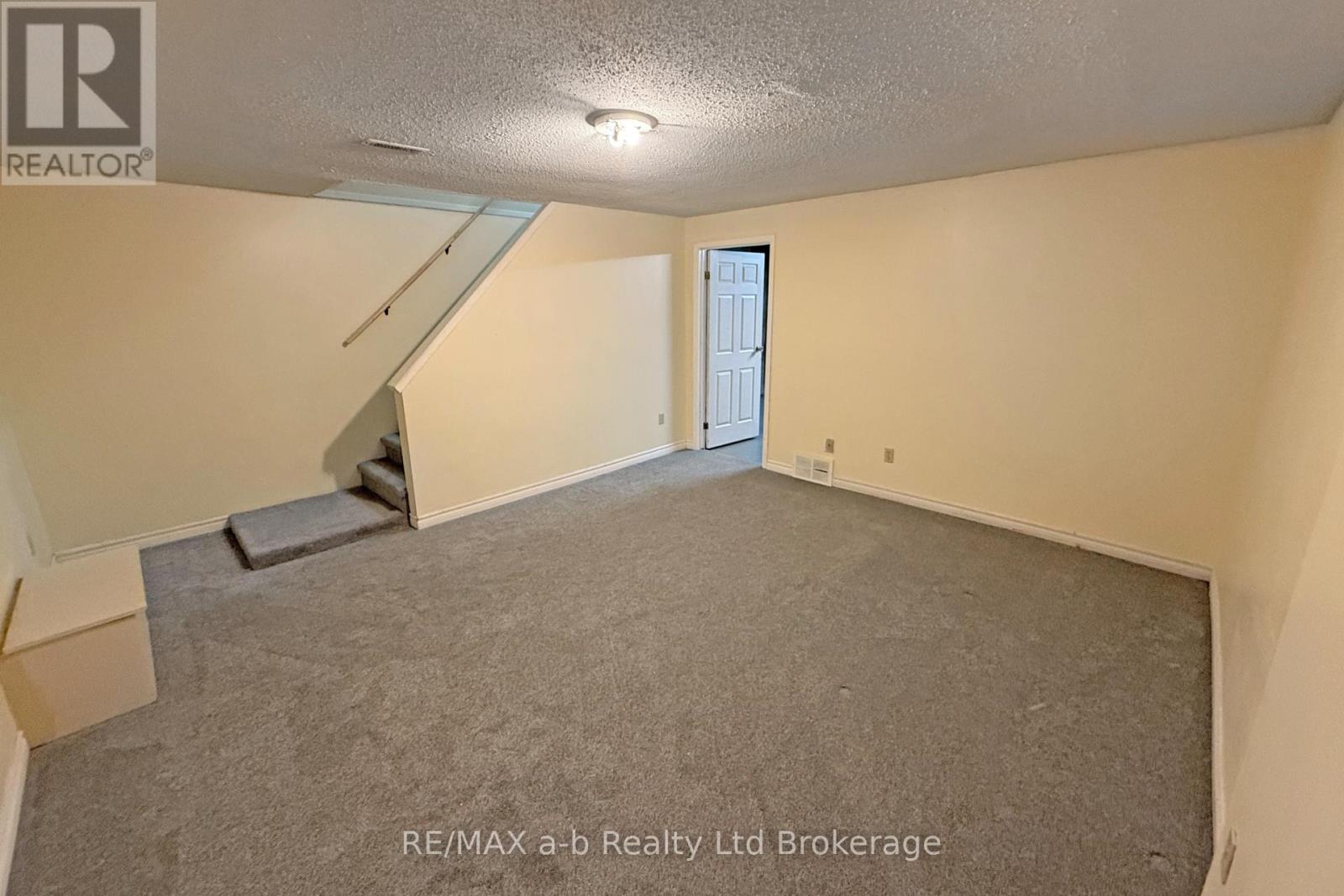 4 - 394 Springbank Avenue N, Woodstock (Woodstock - North), Ontario  N4T 1L1 - Photo 23 - X13087622