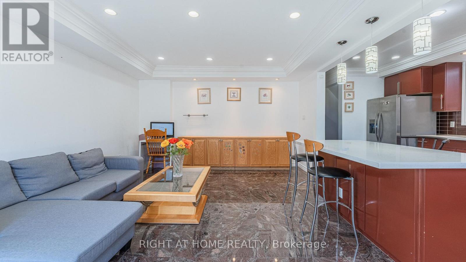 18 Rusholme Road, Toronto, Ontario  M6J 3H4 - Photo 9 - C13053078