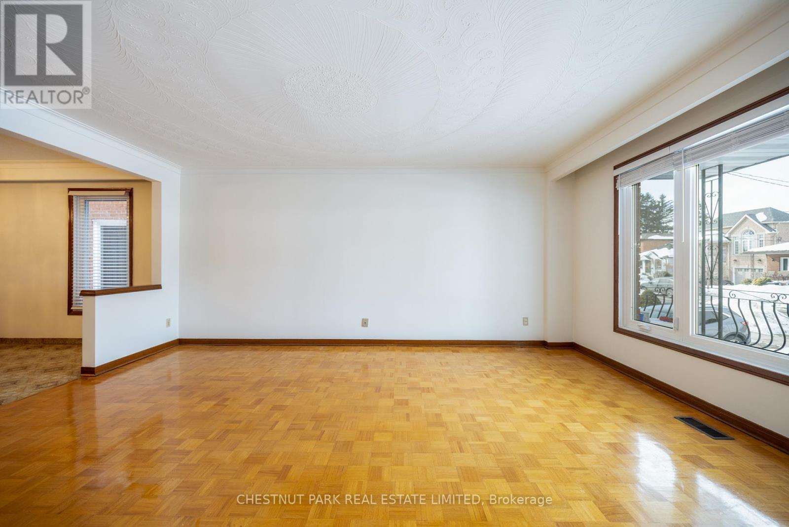 49 Woodville Avenue, Toronto, Ontario  M4K 2J5 - Photo 13 - E13087564
