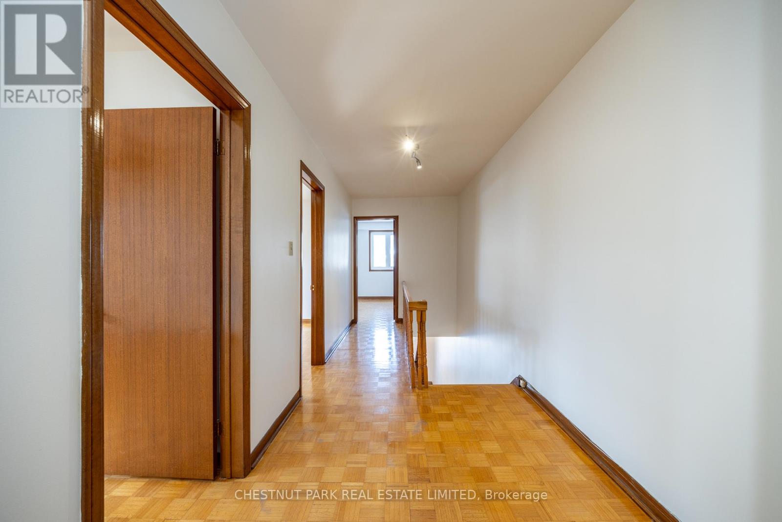 49 Woodville Avenue, Toronto, Ontario  M4K 2J5 - Photo 35 - E13087564
