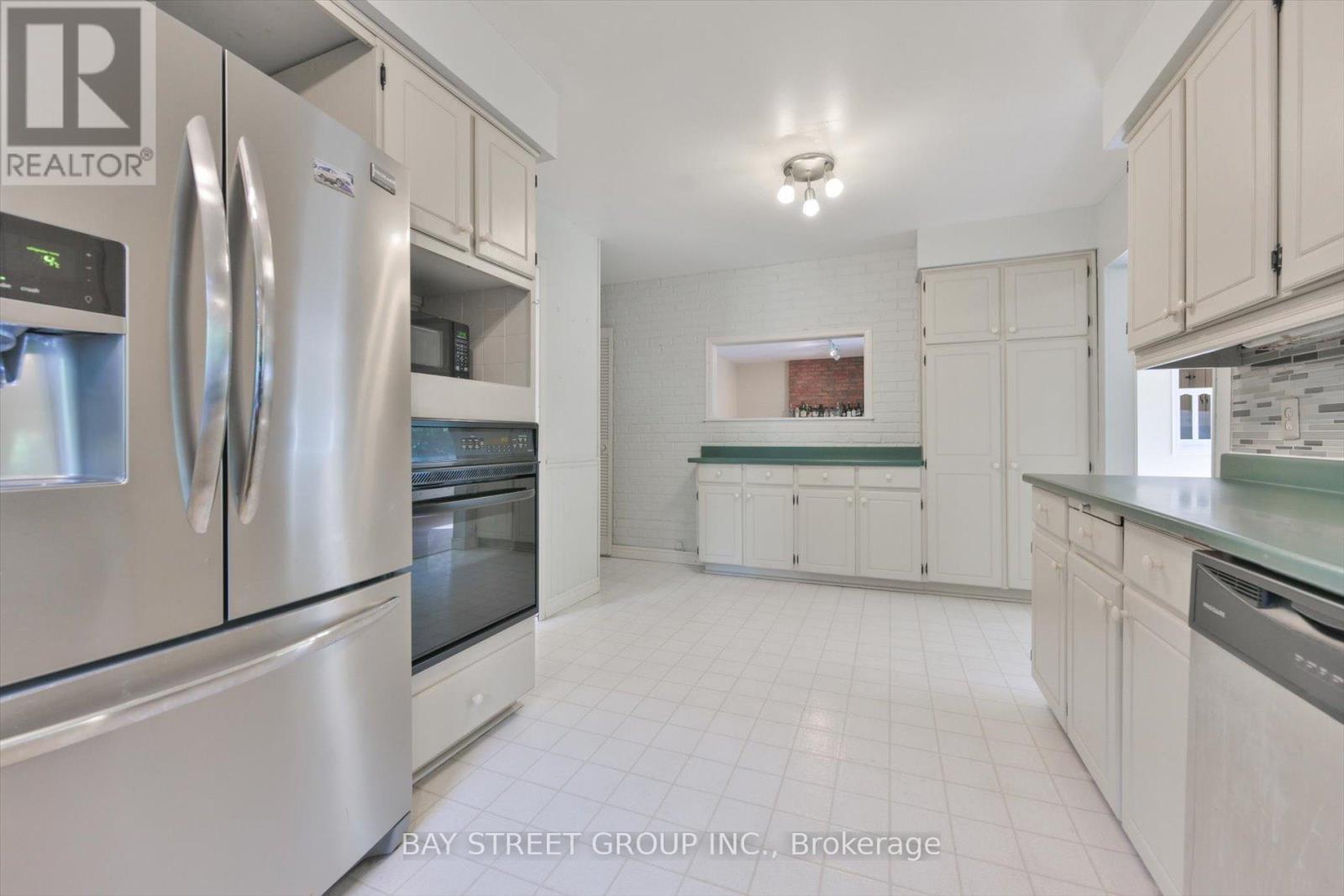 33 Kilchurn Castle Drive, Toronto (Tam O'shanter-Sullivan), Ontario  M1T 2W3 - Photo 13 - E13087634