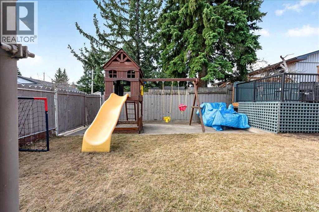 611 Lake Linnet Crescent SE, Calgary, Alberta  T2J 2J3 - Photo 26 - A2303802