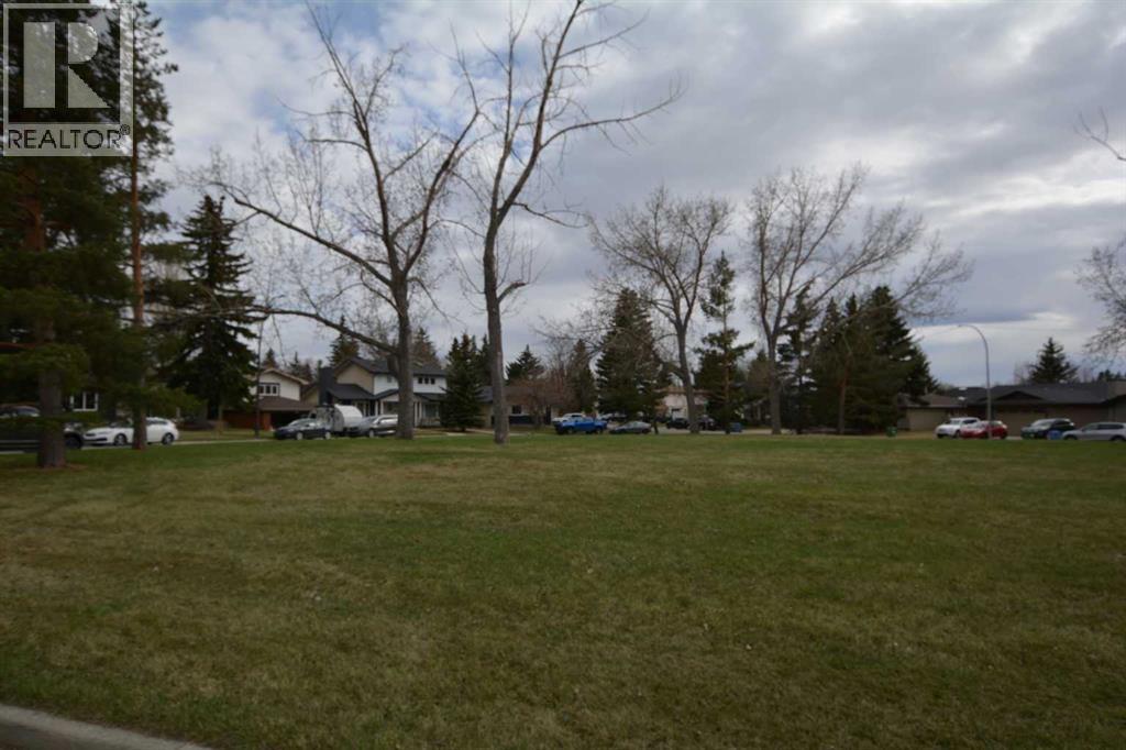 38 Dalrymple Green NW, Calgary, Alberta  T3A 1Y2 - Photo 12 - A2307395