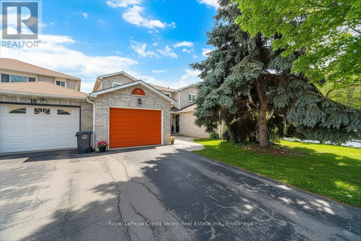 18 Silverstream Road, Brampton, Ontario  L6Z 3W5 - Photo 2 - W12746492