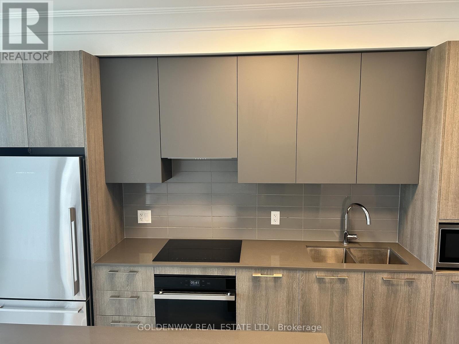 1102 - 8 Water Walk Drive, Markham, Ontario  L3R 6L4 - Photo 5 - N13087608