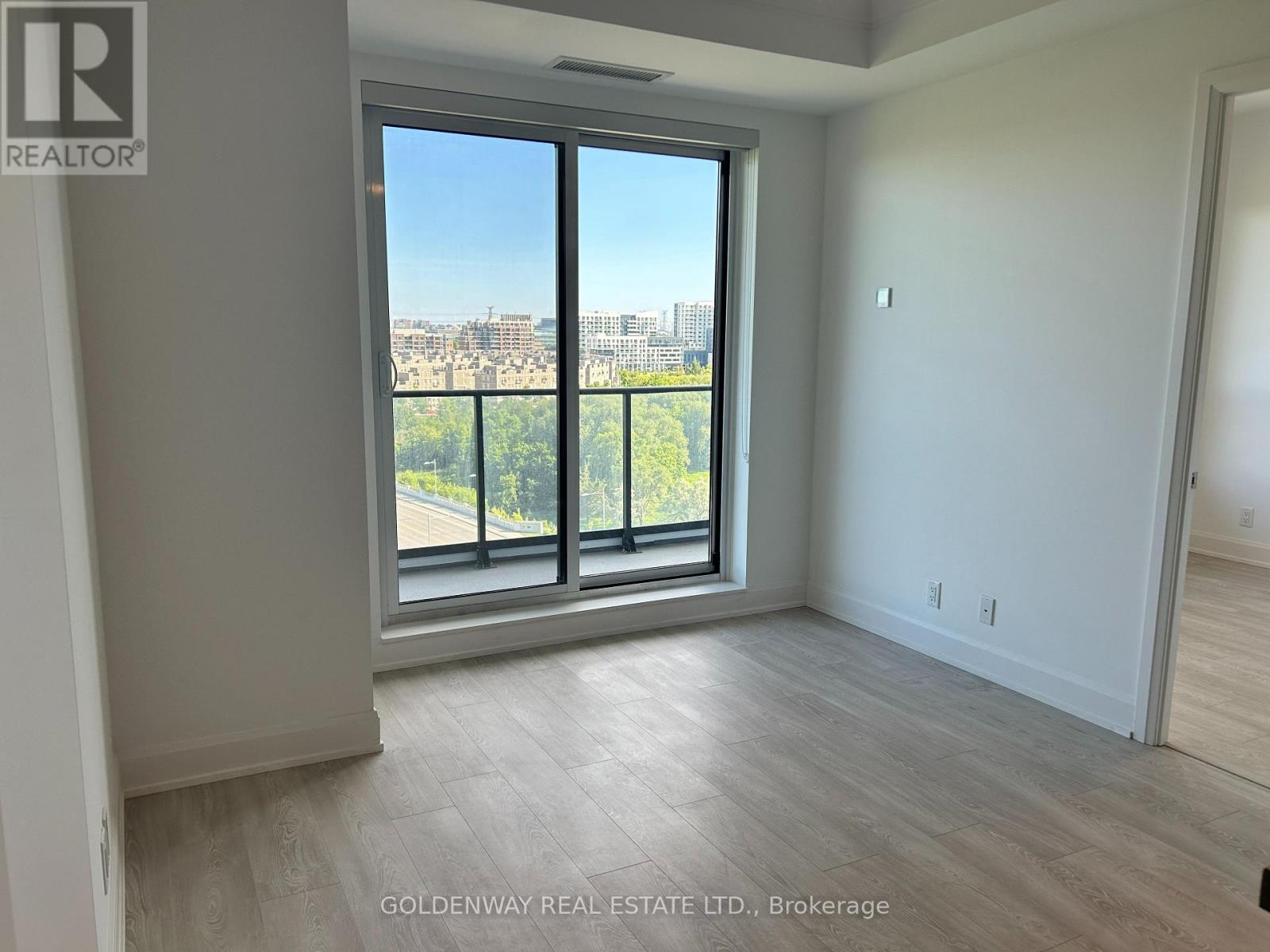 1102 - 8 Water Walk Drive, Markham, Ontario  L3R 6L4 - Photo 8 - N13087608