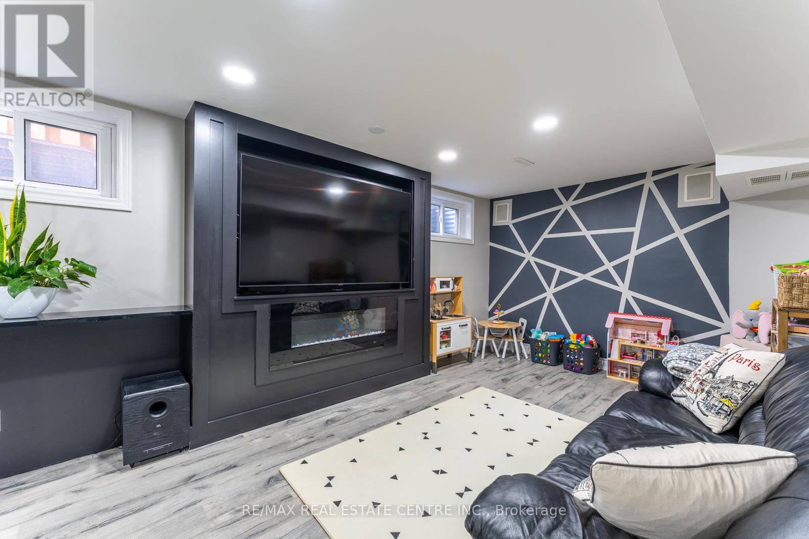 499 Aberdeen Avenue N, Vaughan (East Woodbridge), Ontario  L4L 5J5 - Photo 38 - N13087640