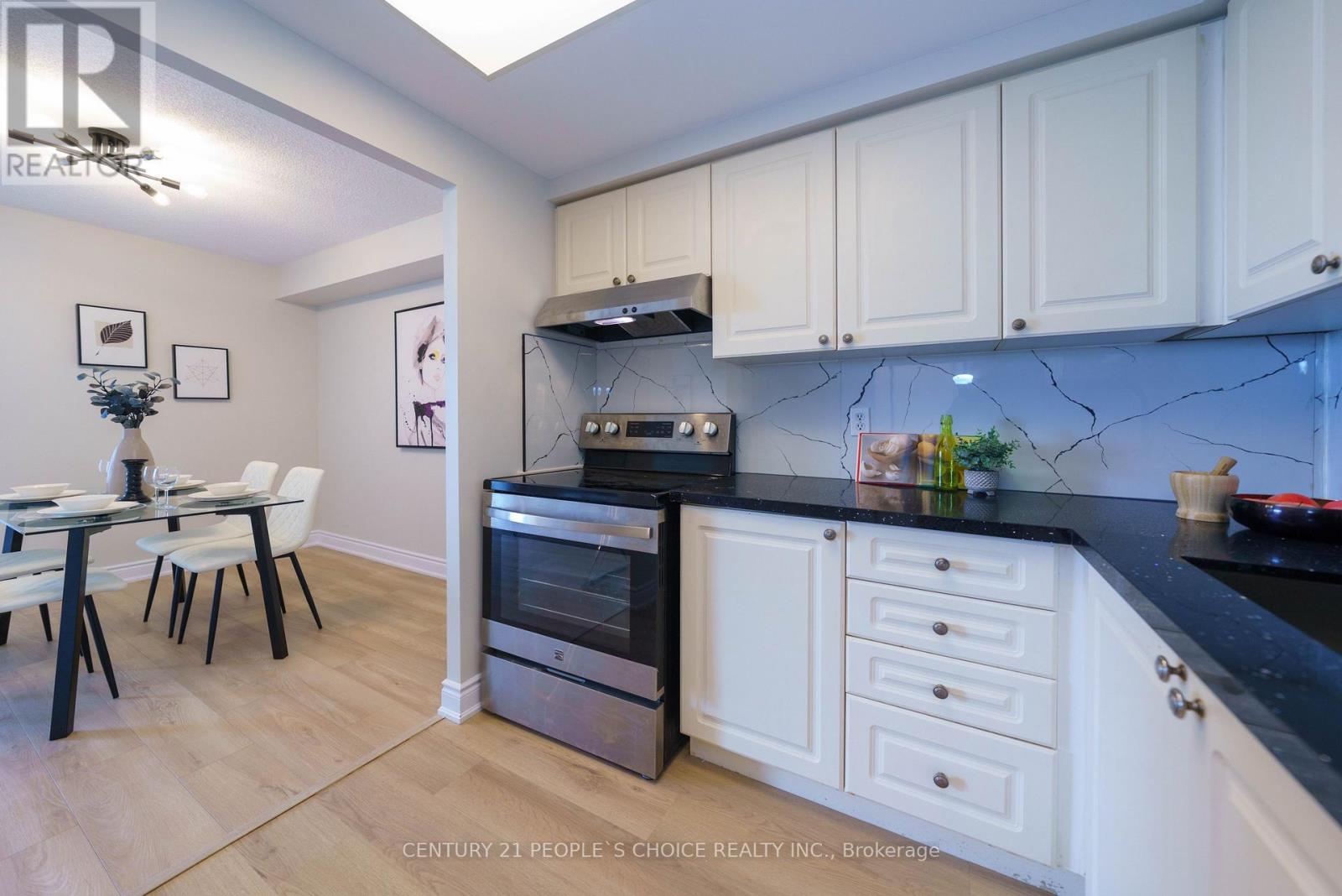 1915 - 135 Hillcrest Avenue, Mississauga (Cooksville), Ontario  L5B 4B1 - Photo 27 - W13087576