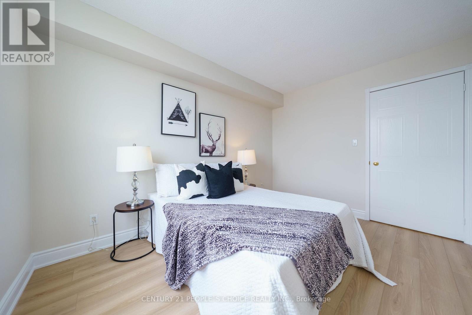 1915 - 135 Hillcrest Avenue, Mississauga (Cooksville), Ontario  L5B 4B1 - Photo 32 - W13087576