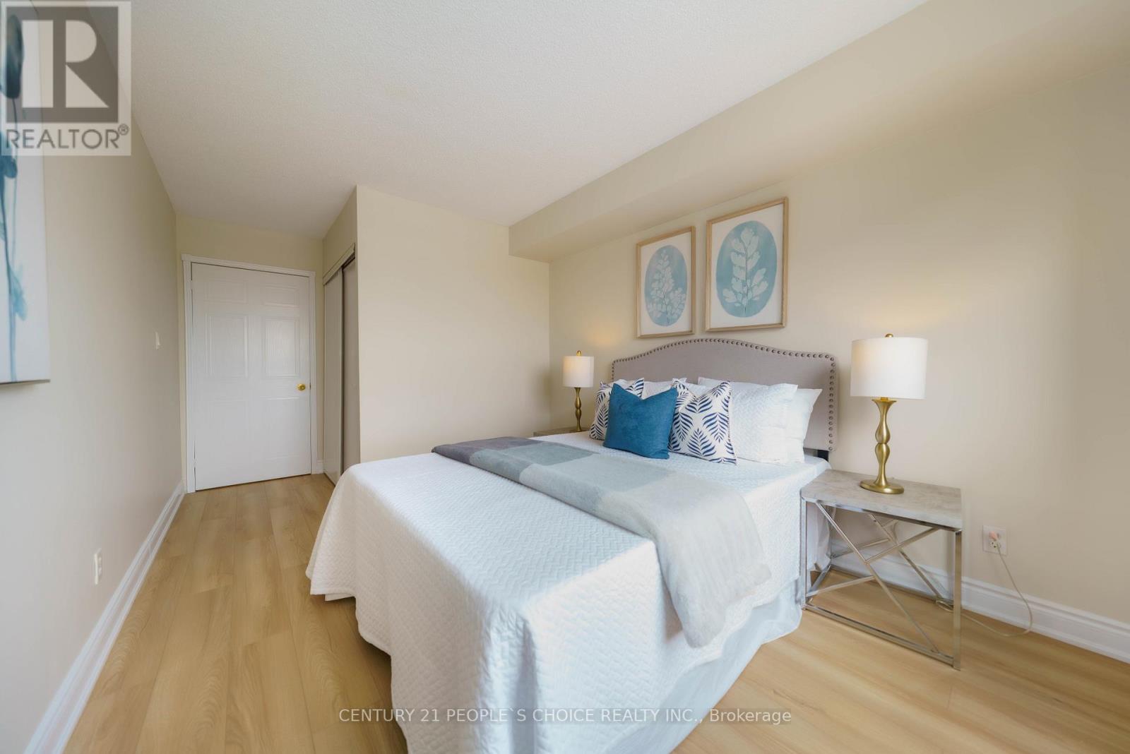 1915 - 135 Hillcrest Avenue, Mississauga (Cooksville), Ontario  L5B 4B1 - Photo 36 - W13087576