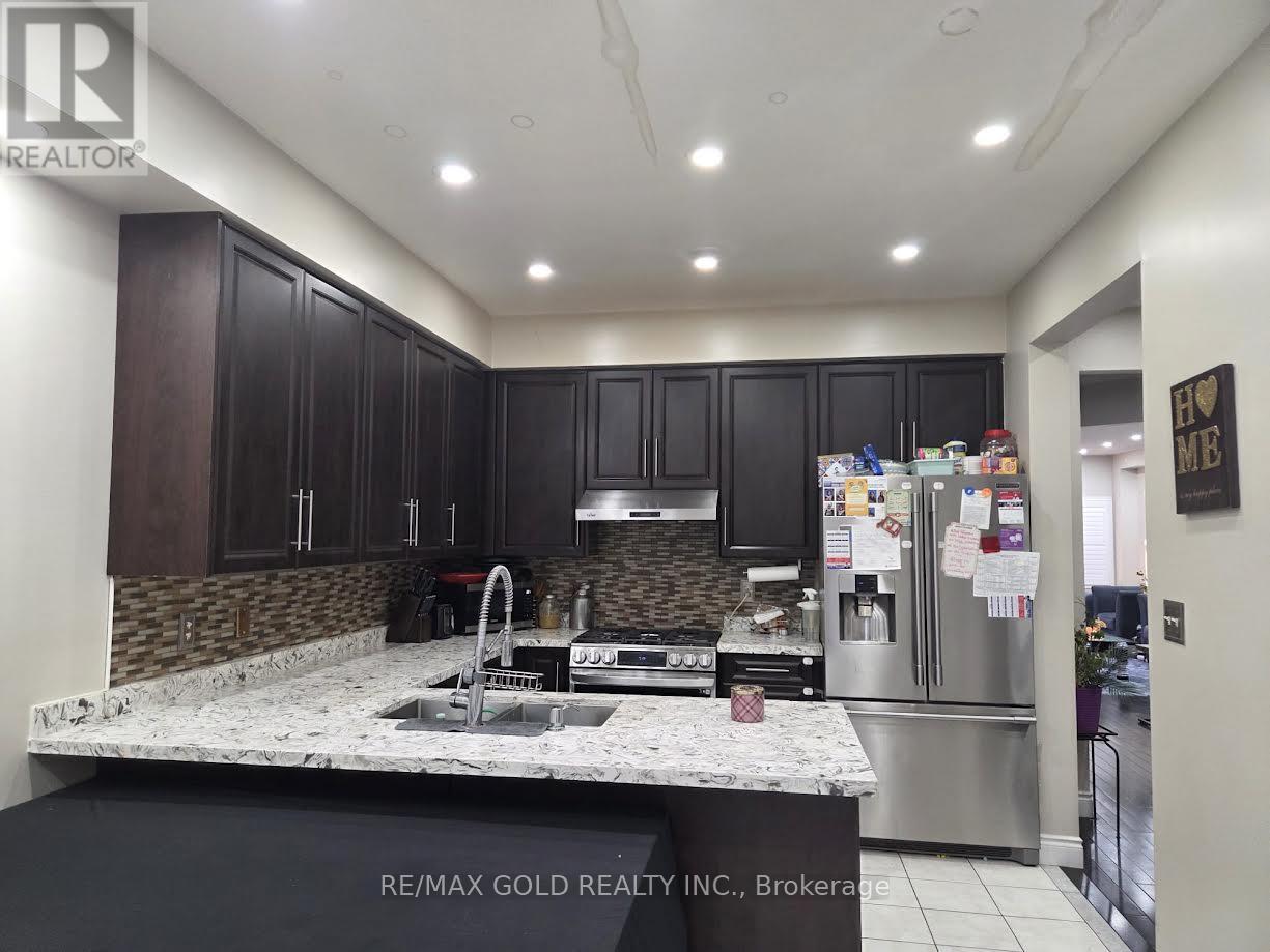 69 PERSONNA CIRCLE, Brampton, Ontario