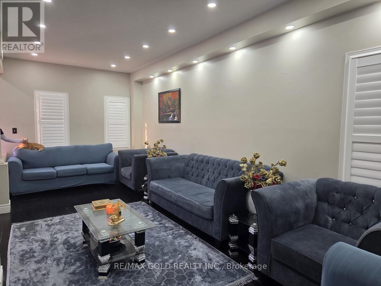69 Personna Circle, Brampton, Ontario  L6X 0S9 - Photo 14 - W13087610