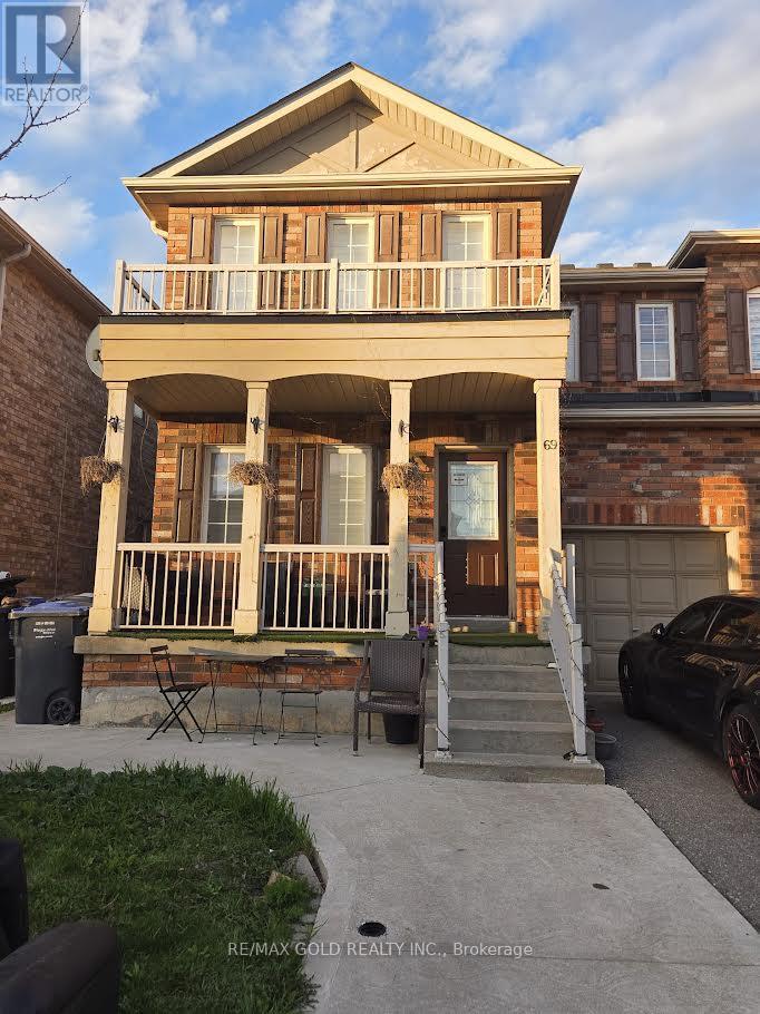 69 Personna Circle, Brampton (Credit Valley), Ontario  L6X 0S9 - Photo 2 - W13087612