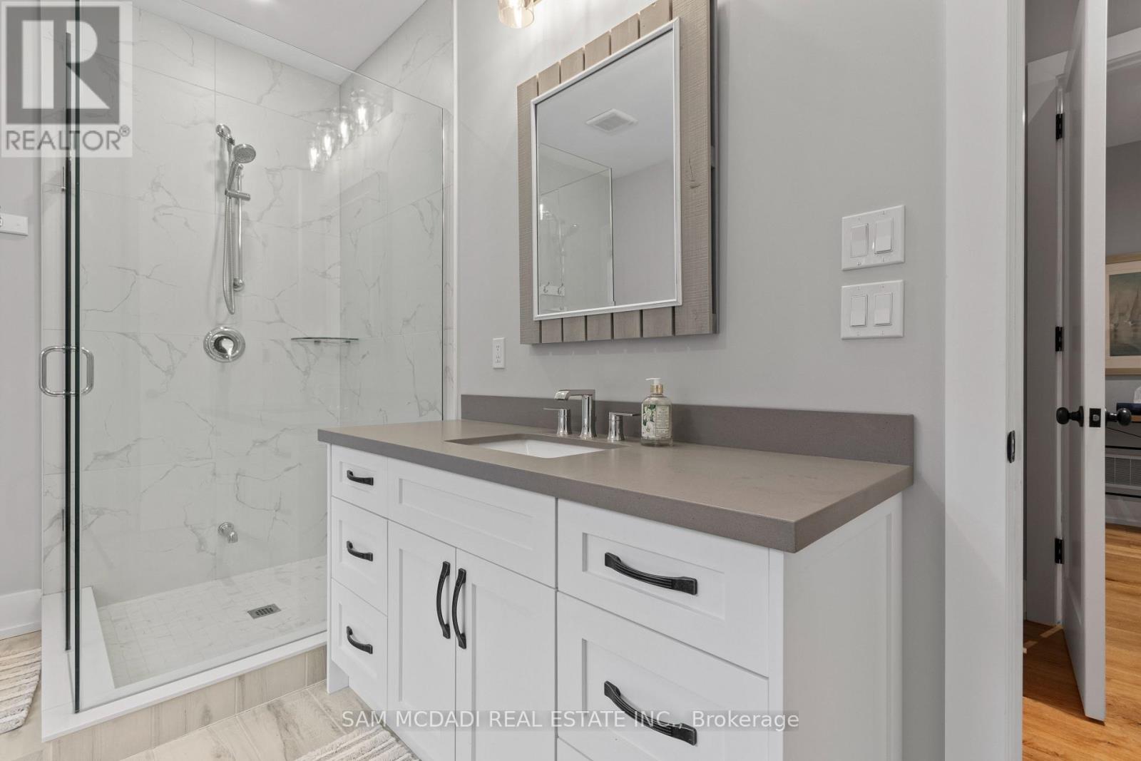 3047 Grenville Drive, Mississauga (Cooksville), Ontario  L5A 2P6 - Photo 17 - W13087630