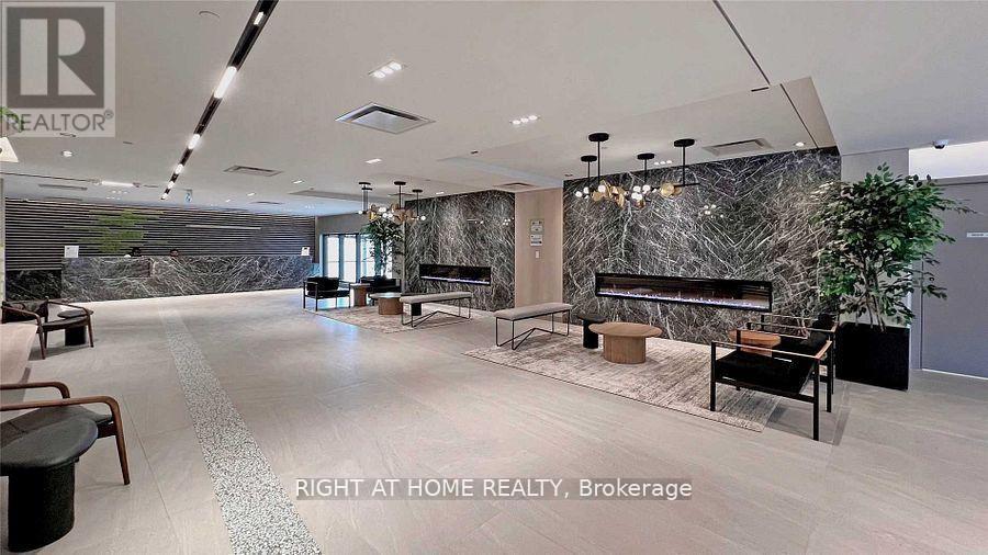615 - 50 George Butchart Drive, Toronto (Downsview-Roding-Cfb), Ontario  M3M 2G9 - Photo 2 - W13087644