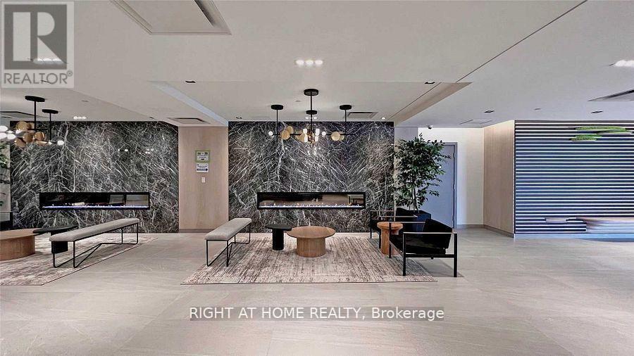 615 - 50 George Butchart Drive, Toronto (Downsview-Roding-Cfb), Ontario  M3M 2G9 - Photo 3 - W13087644