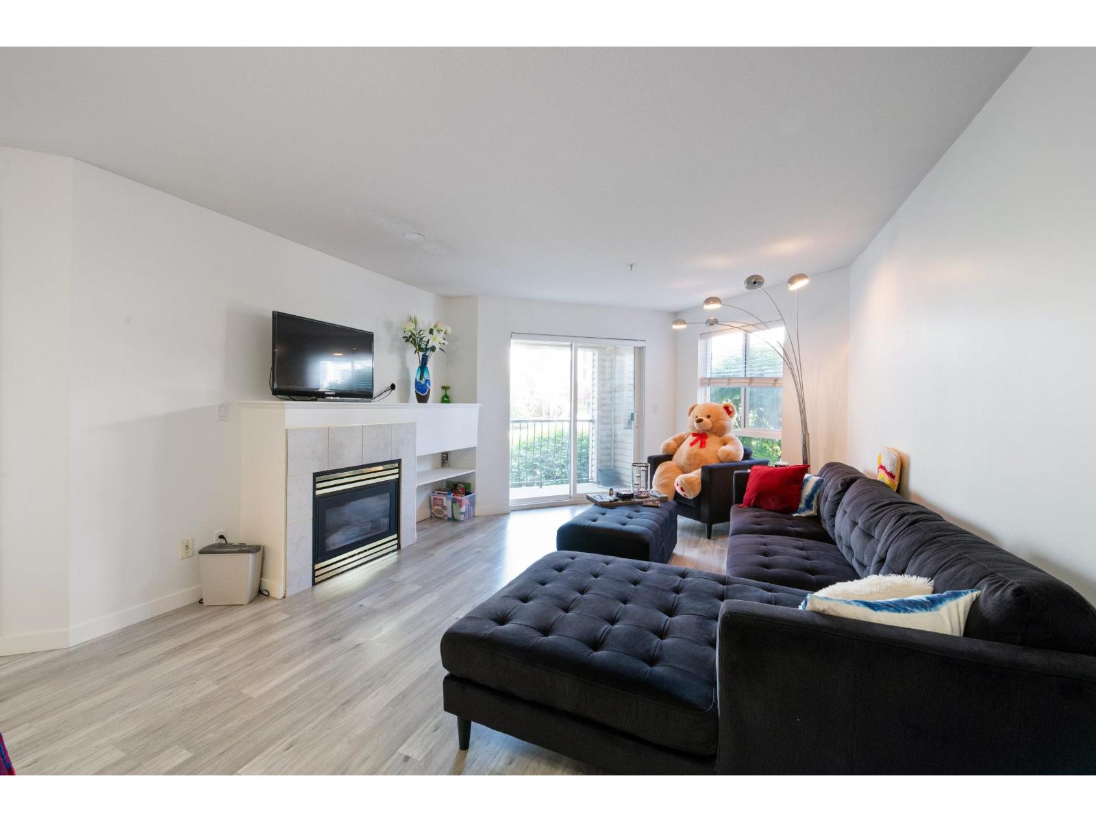 208 3176 Gladwin Road, Abbotsford, British Columbia  V2T 6R7 - Photo 6 - R3119698