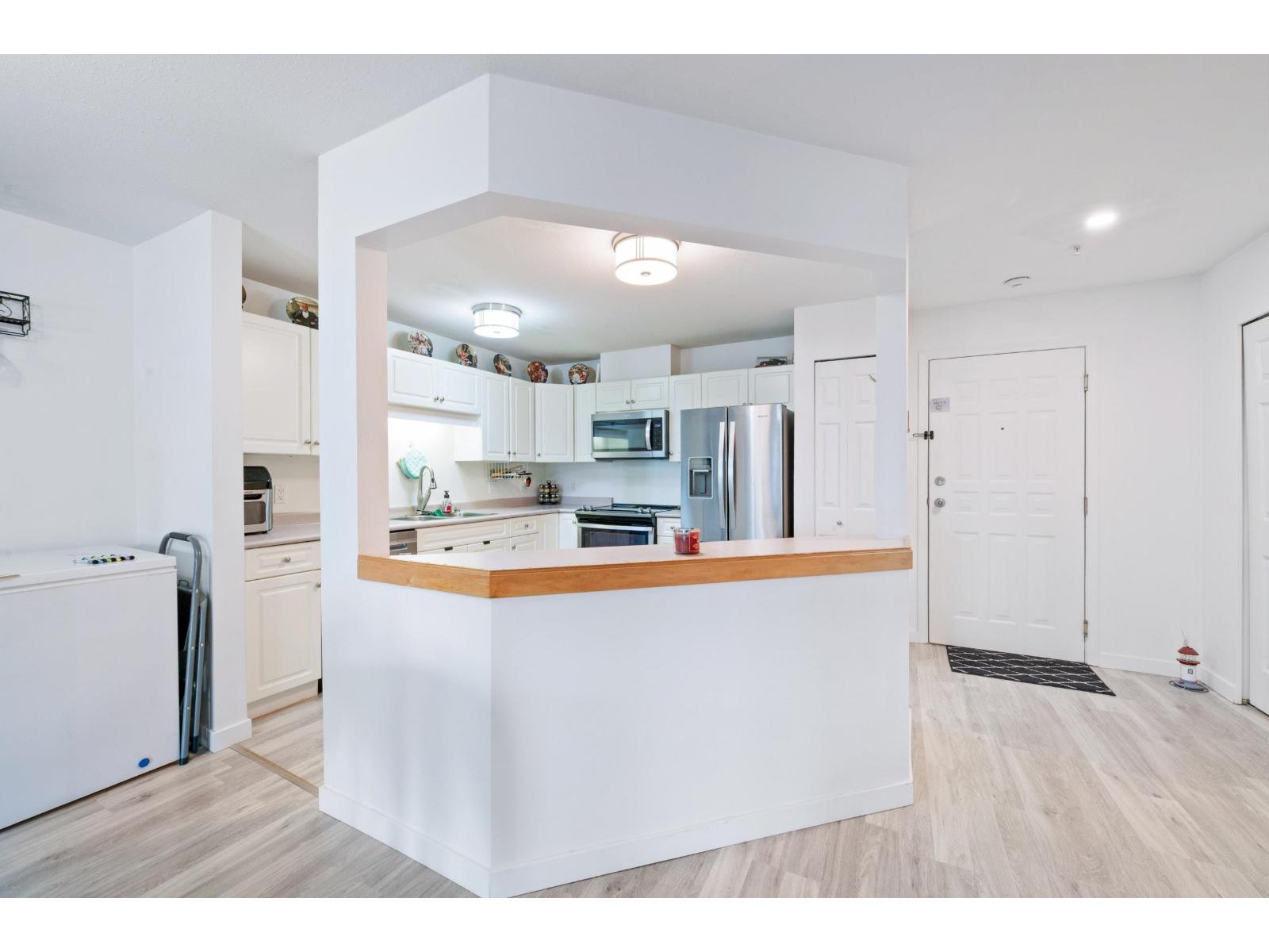 208 3176 Gladwin Road, Abbotsford, British Columbia  V2T 6R7 - Photo 14 - R3119698