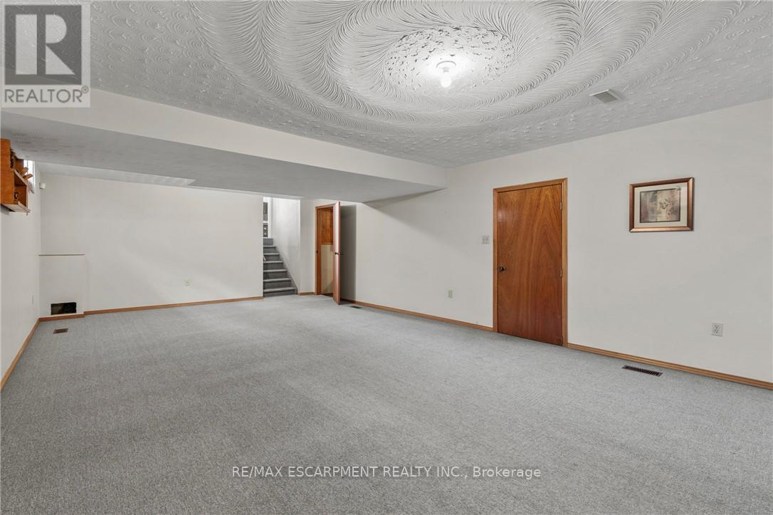 14 Indian Crescent, Hamilton (Burkholme), Ontario  L8V 4V6 - Photo 34 - X13087574