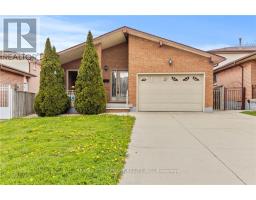 14 INDIAN CRESCENT, Hamilton, Ontario