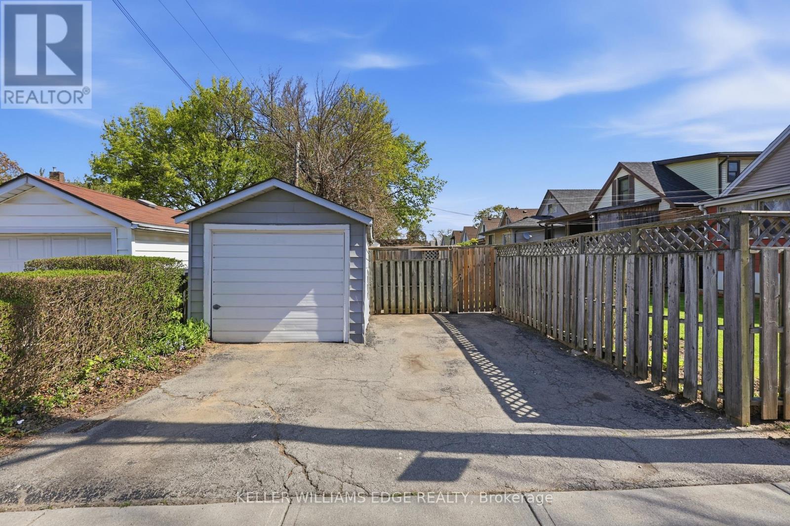 74 Graham Avenue S, Hamilton (Delta), Ontario  L8K 2M1 - Photo 32 - X13087628