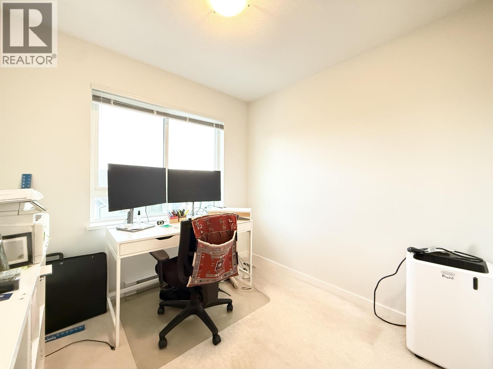 18 3500 Burke Village Promenade, Vancouver, British Columbia  V3E 0N2 - Photo 11 - R3119261