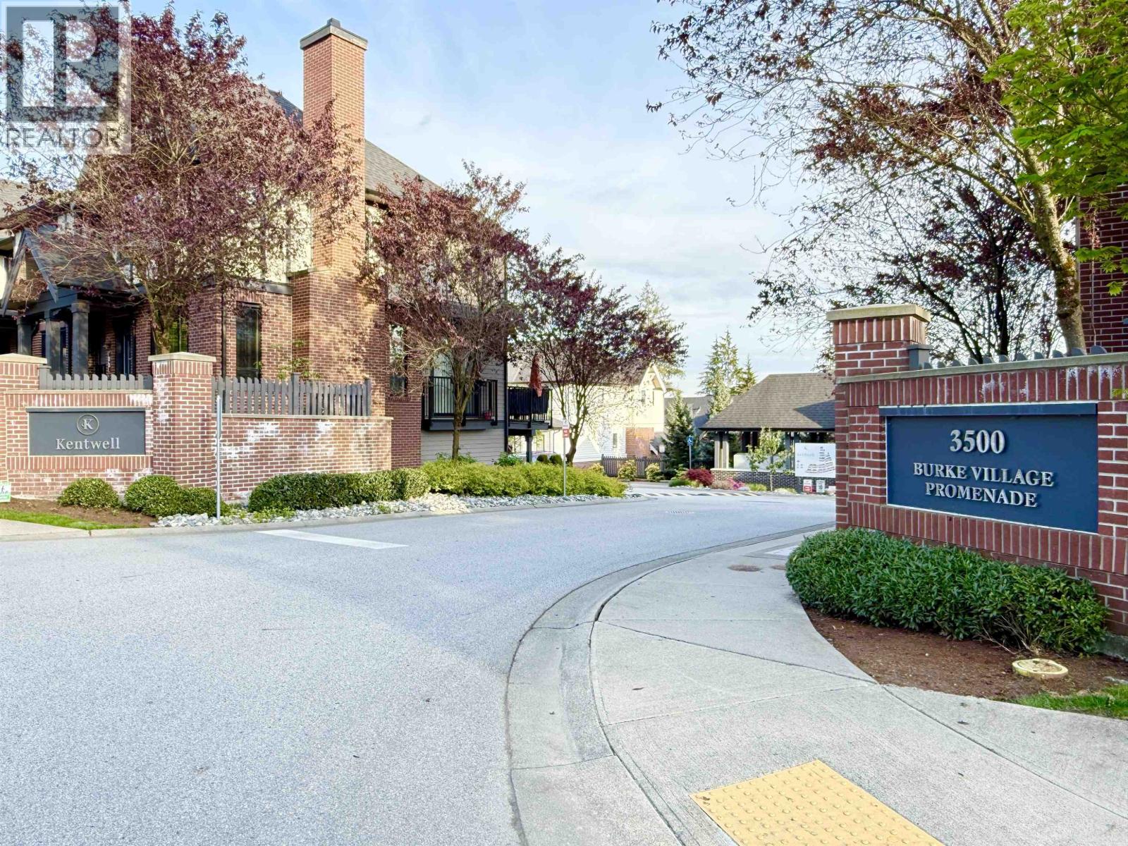 18 3500 Burke Village Promenade, Vancouver, British Columbia  V3E 0N2 - Photo 21 - R3119261