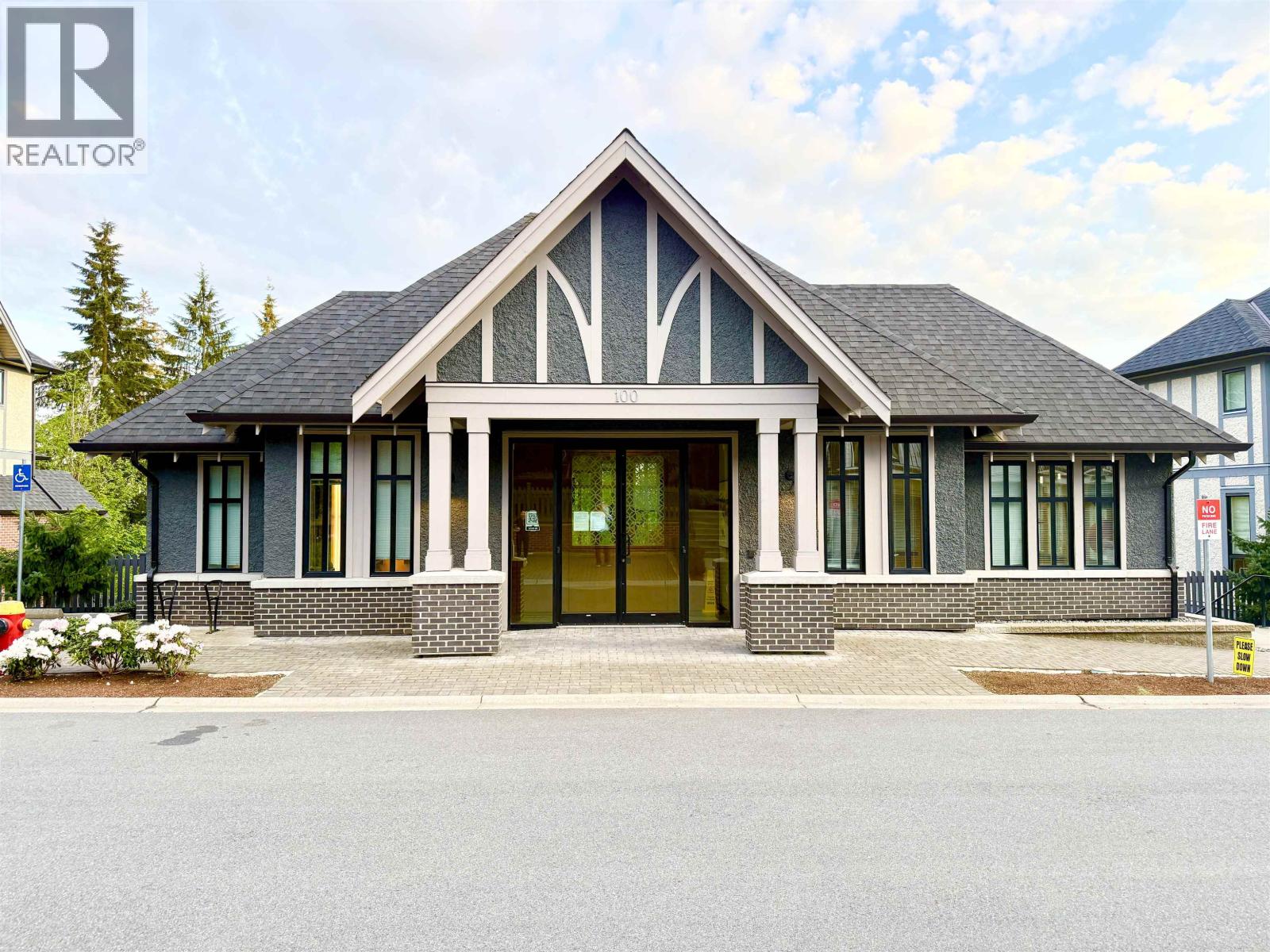 18 3500 Burke Village Promenade, Vancouver, British Columbia  V3E 0N2 - Photo 17 - R3119261