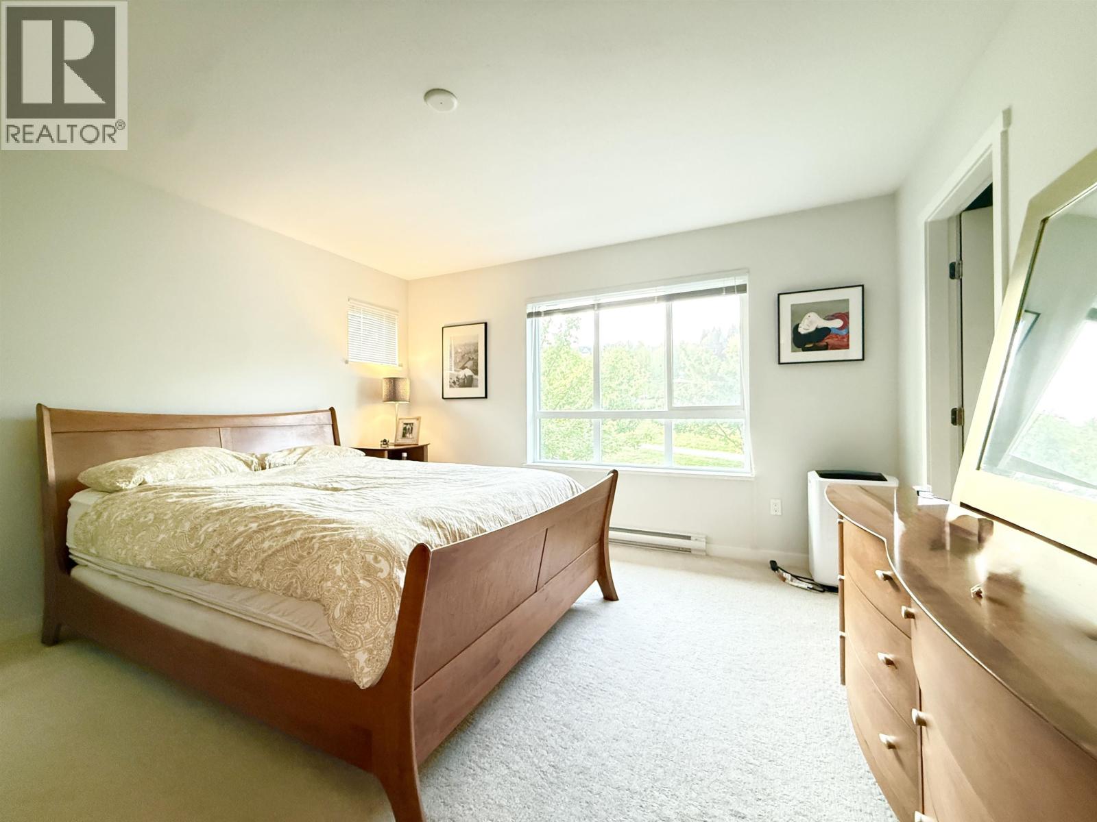 18 3500 Burke Village Promenade, Vancouver, British Columbia  V3E 0N2 - Photo 9 - R3119261