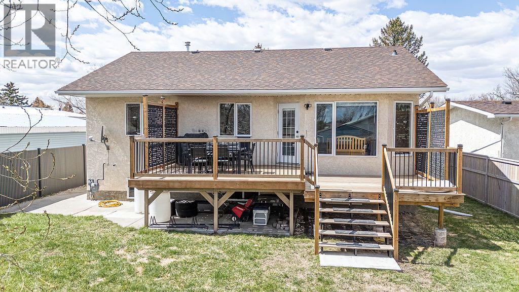 4922 5 Street W, Claresholm, Alberta  T0L 0T0 - Photo 34 - A2303628