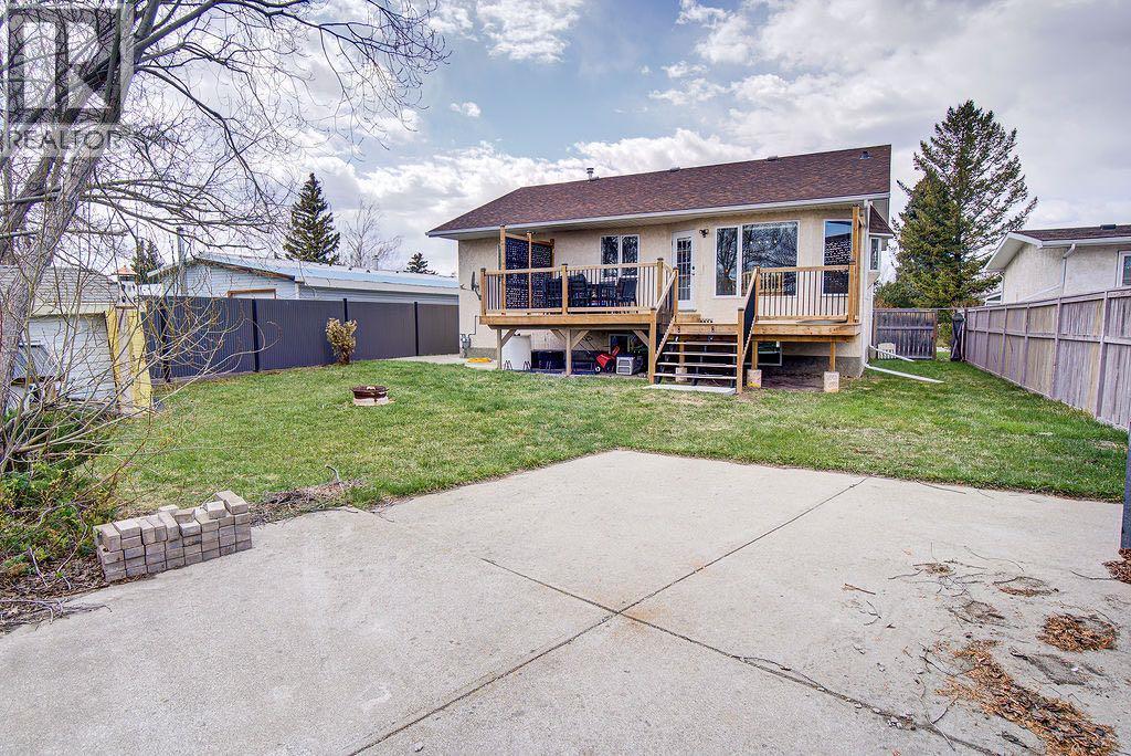 4922 5 Street W, Claresholm, Alberta  T0L 0T0 - Photo 35 - A2303628