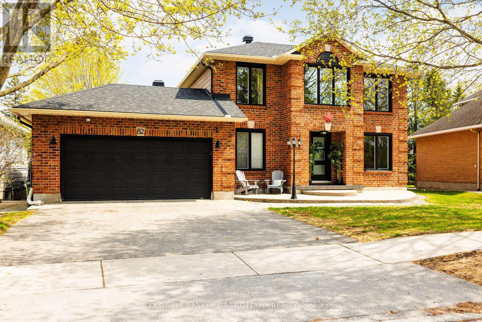 82 BEECHFERN DRIVE, ottawa, Ontario