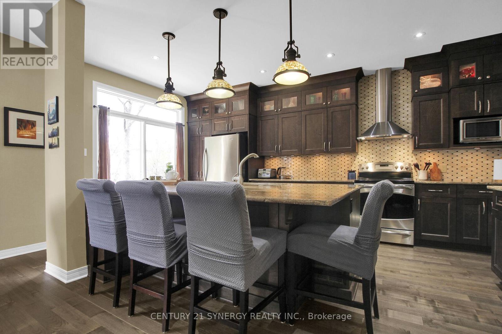 132 Springcreek Crescent, Ottawa, Ontario  K2M 2M1 - Photo 12 - X13087672