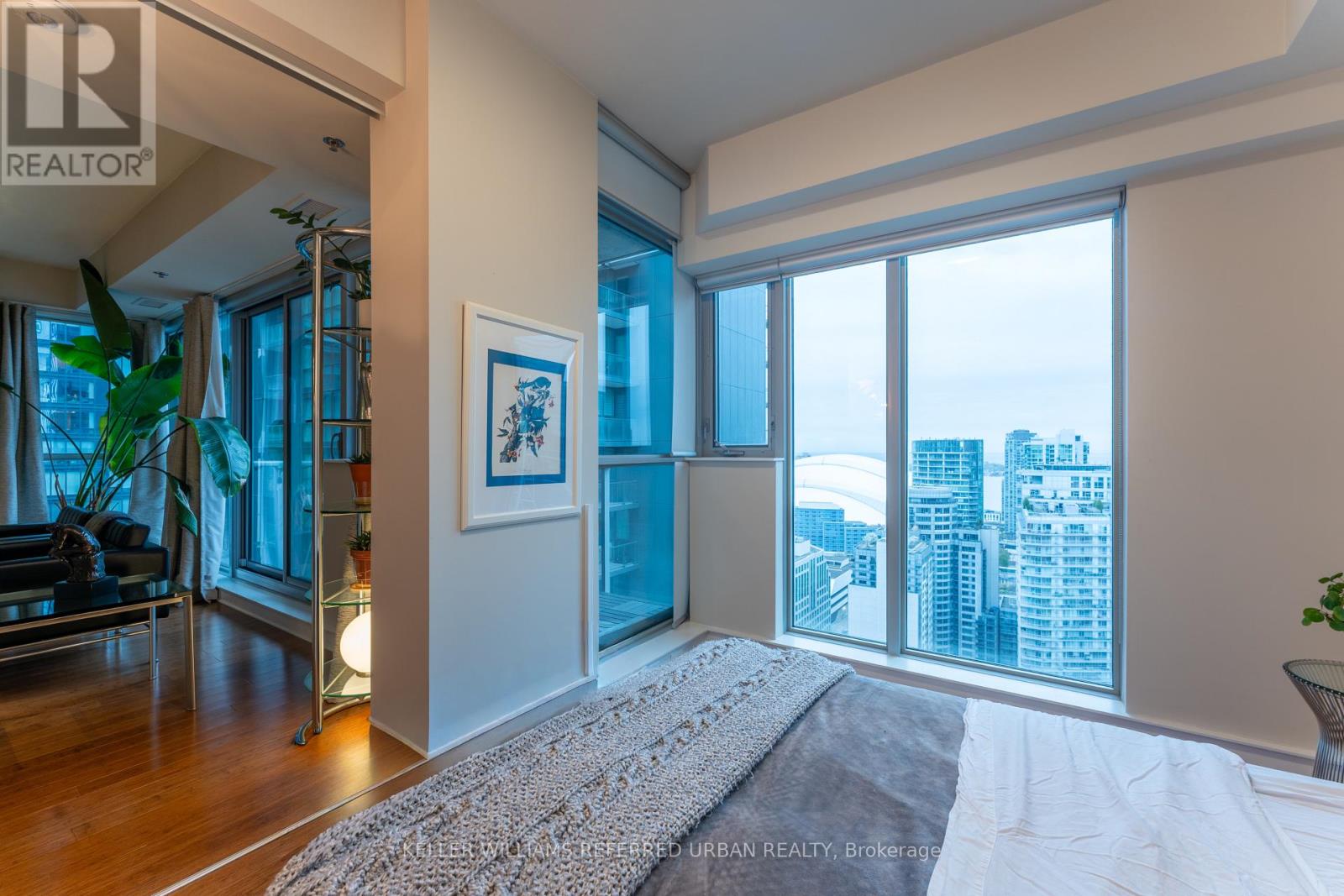 2903 - 375 King Street W, Toronto, Ontario  M5V 1K5 - Photo 7 - C12989632