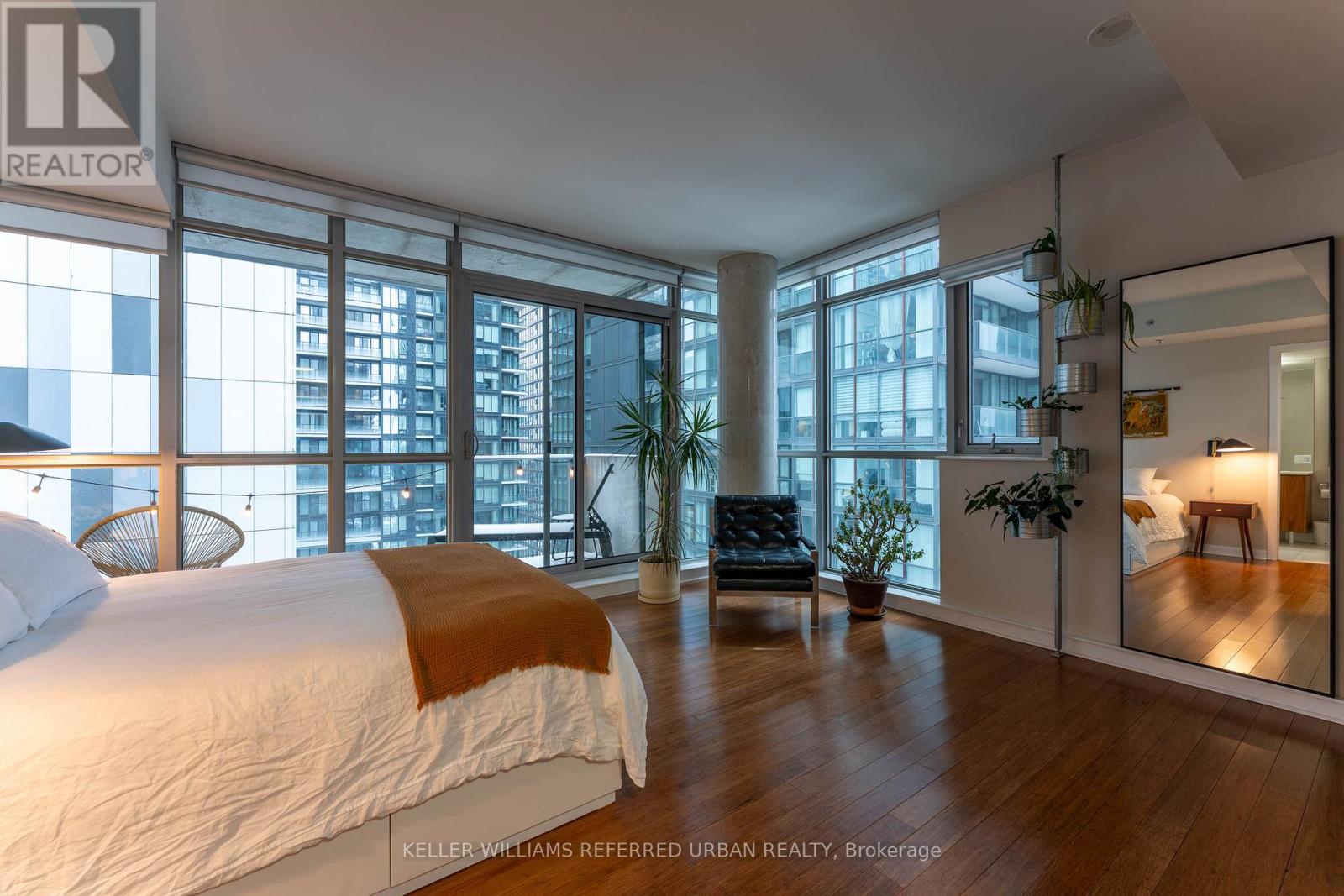 2903 - 375 King Street W, Toronto, Ontario  M5V 1K5 - Photo 9 - C12989632
