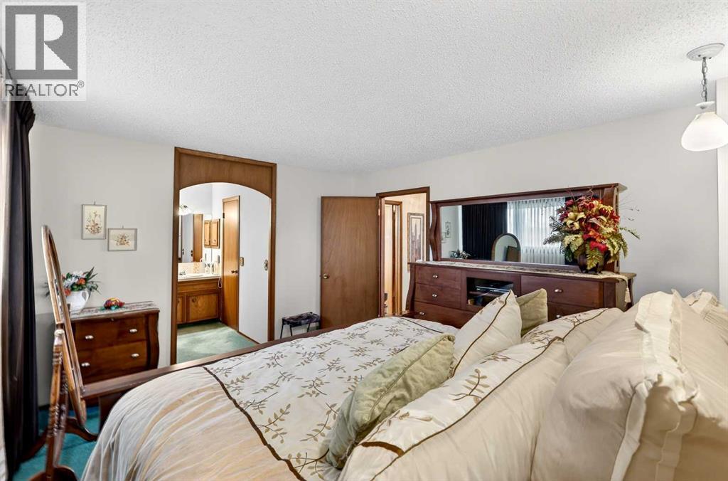 168 Templewood Drive Ne, Calgary, Alberta  T1Y 4G8 - Photo 32 - A2303727