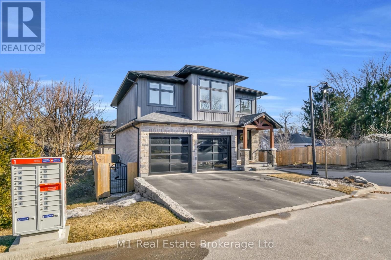 25 Creekside Terrace, Centre Wellington (Fergus), Ontario  N1M 0H4 - Photo 4 - X13087656