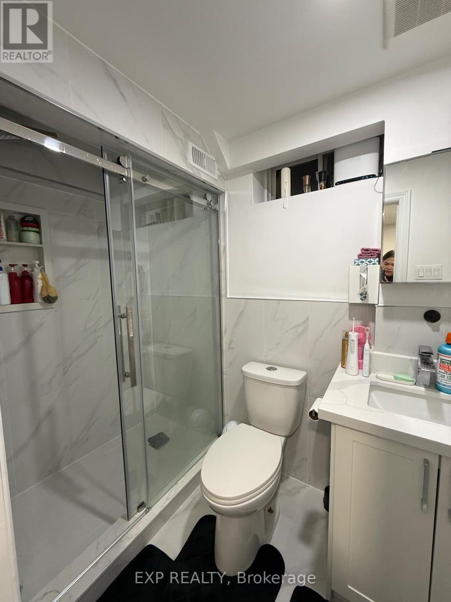 Lower - 130 Adventure Crescent, Vaughan (Vellore Village), Ontario  L6A 3J1 - Photo 4 - N13087664