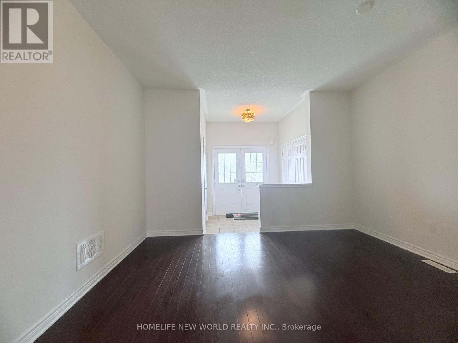 Main & Second Floor - 10 Greenspire Avenue, Markham (Wismer), Ontario  L6E 0N2 - Photo 4 - N13087670