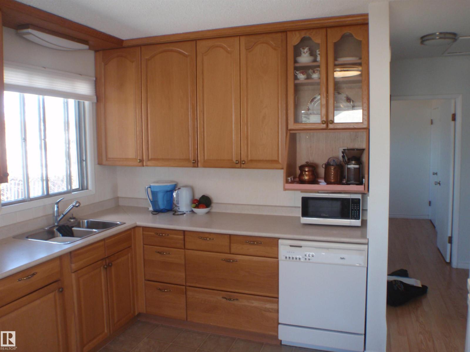 4510 57 Av, Barrhead, Alberta  T7N 1K2 - Photo 14 - E4485876