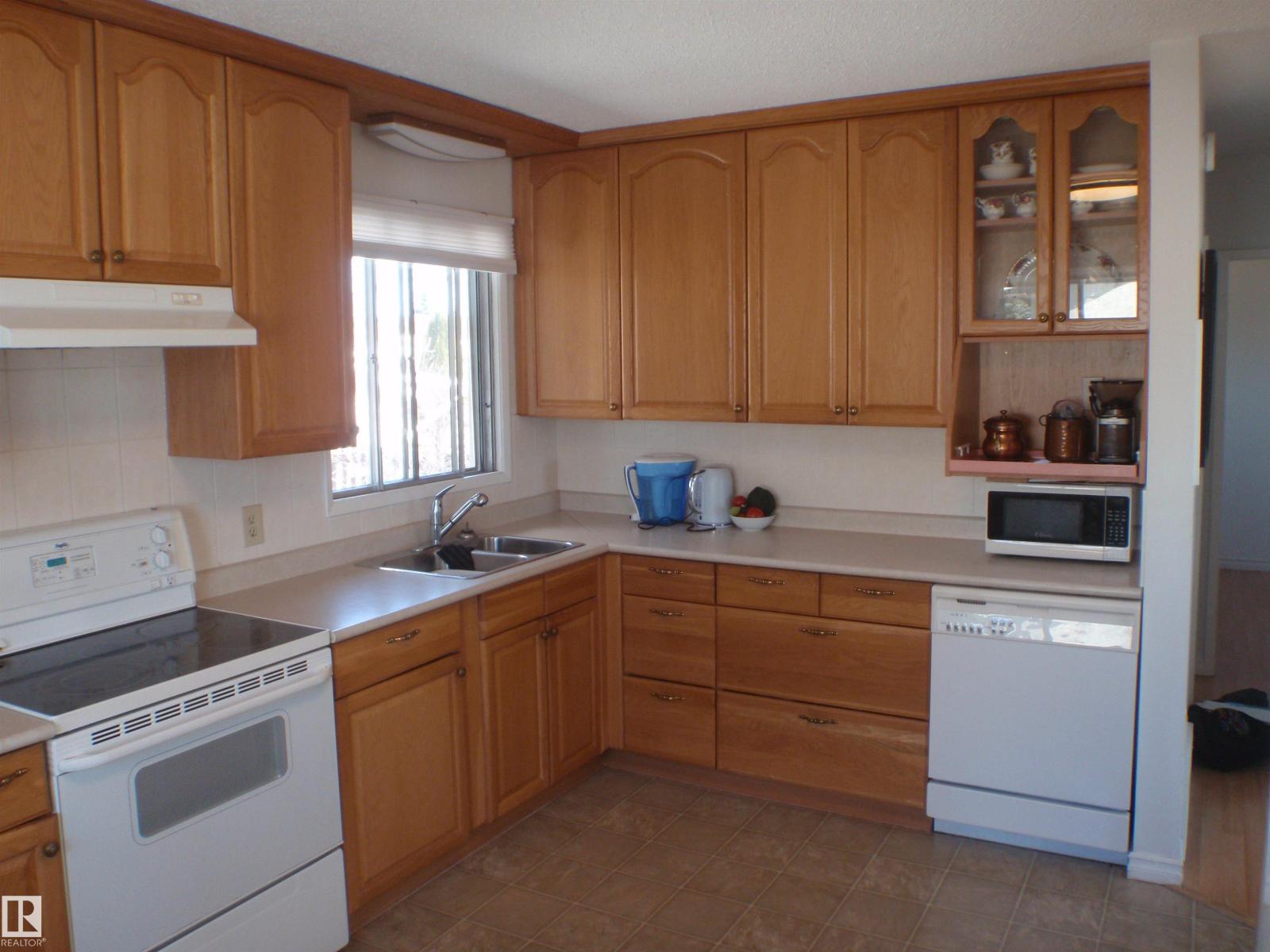 4510 57 Av, Barrhead, Alberta  T7N 1K2 - Photo 15 - E4485876
