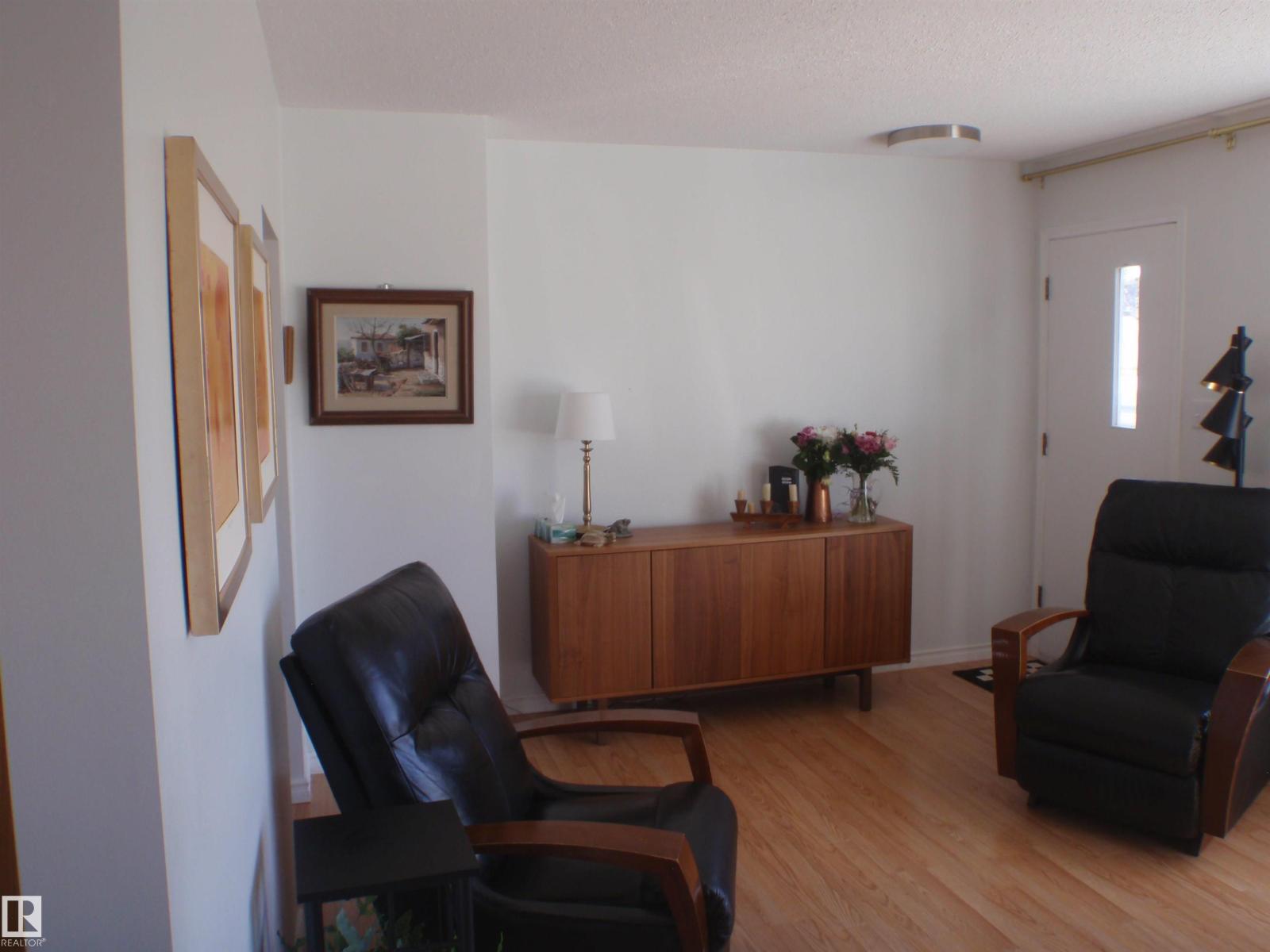 4510 57 Av, Barrhead, Alberta  T7N 1K2 - Photo 21 - E4485876