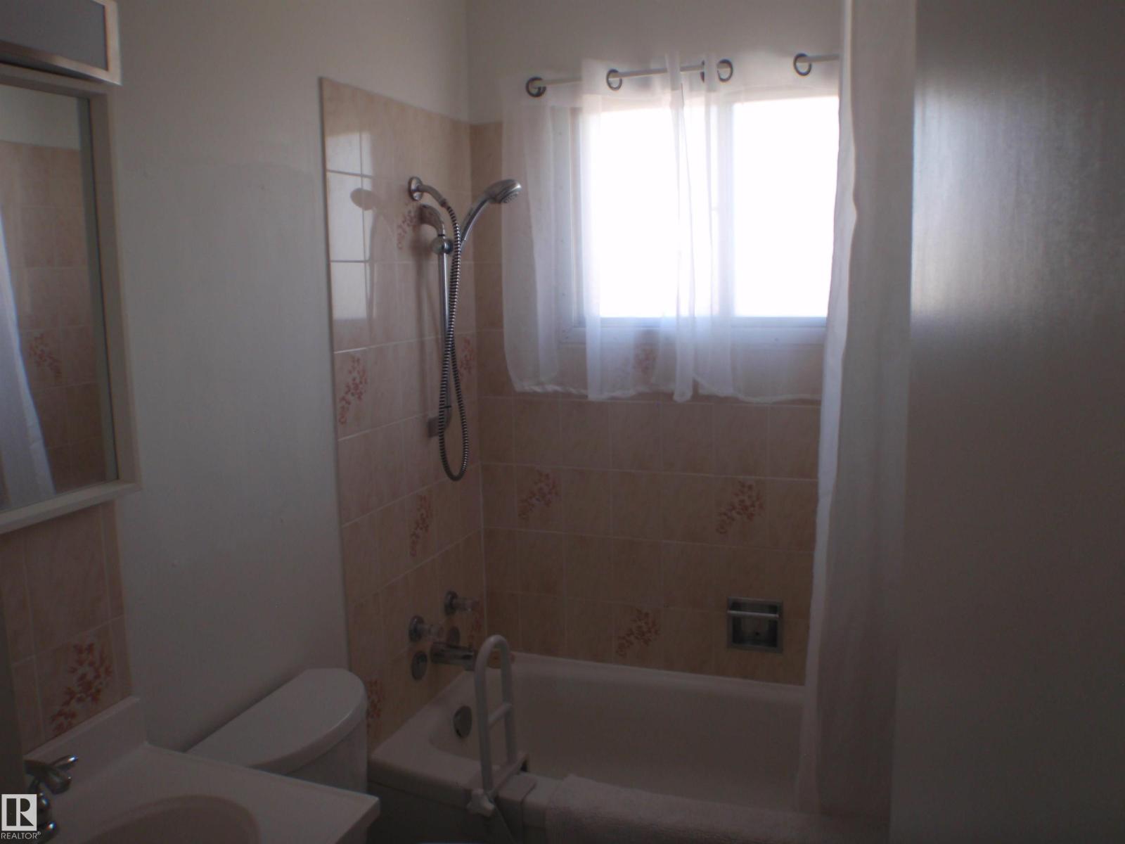 4510 57 Av, Barrhead, Alberta  T7N 1K2 - Photo 26 - E4485876