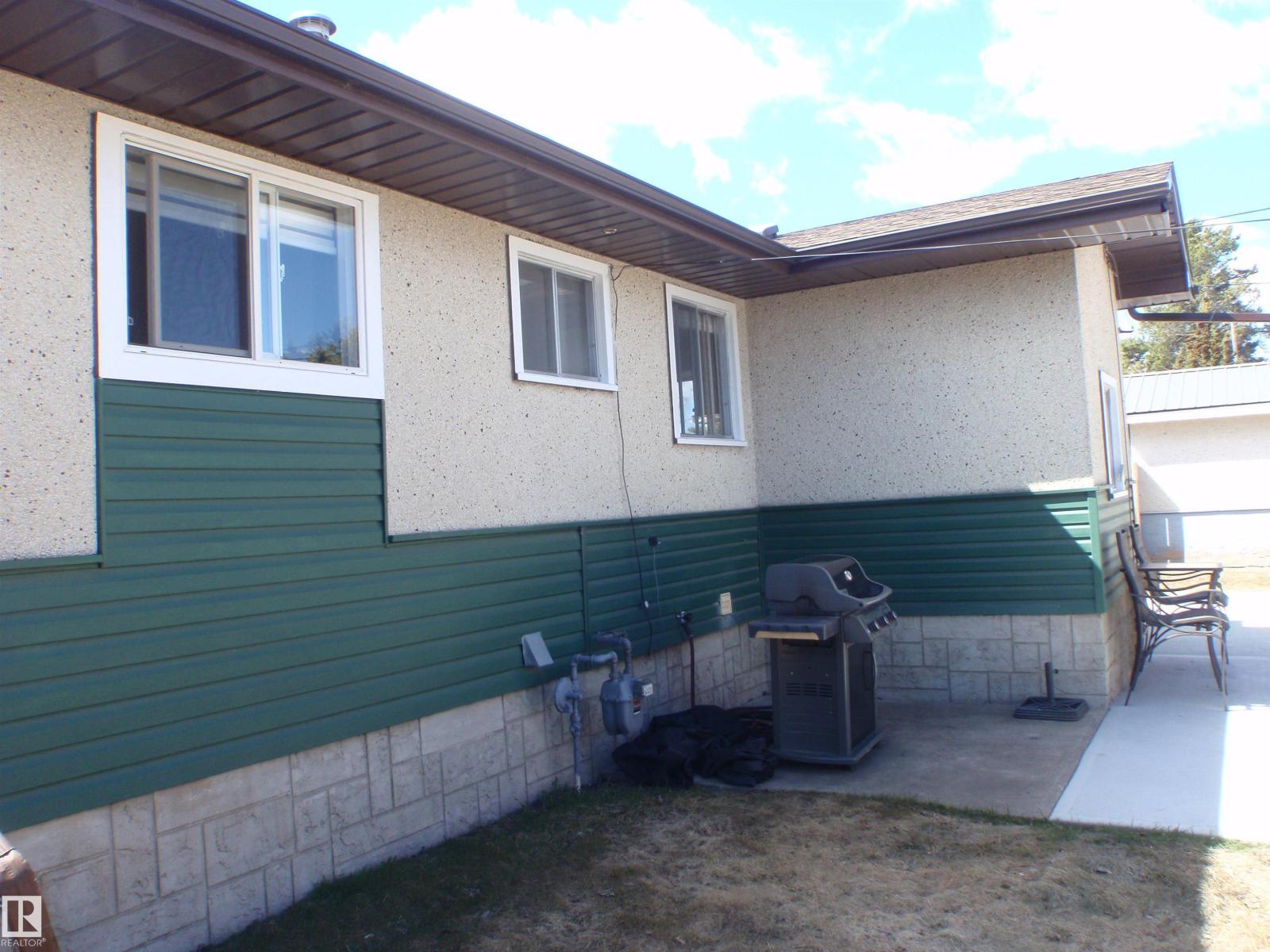 4510 57 Av, Barrhead, Alberta  T7N 1K2 - Photo 7 - E4485876