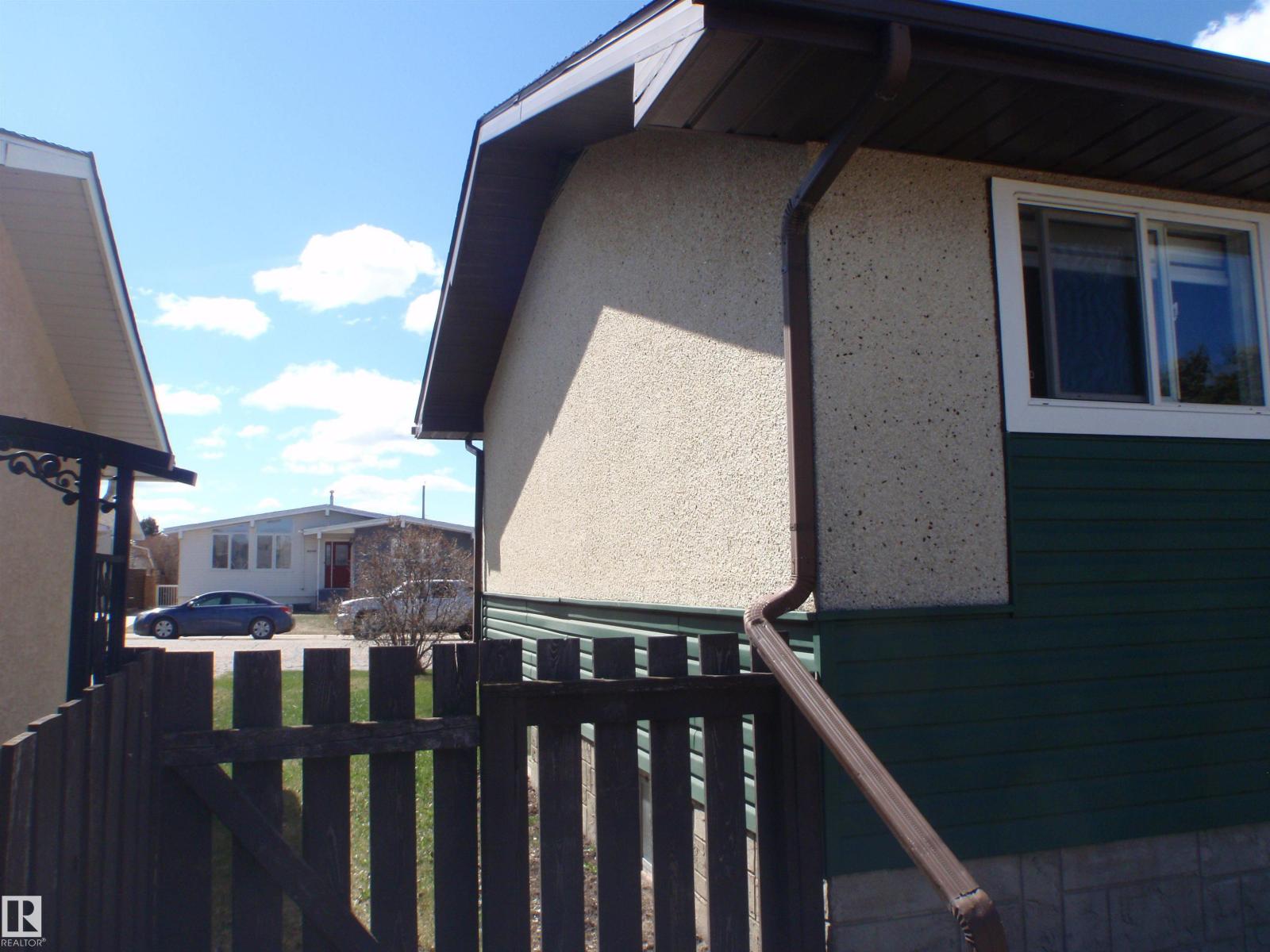 4510 57 Av, Barrhead, Alberta  T7N 1K2 - Photo 8 - E4485876