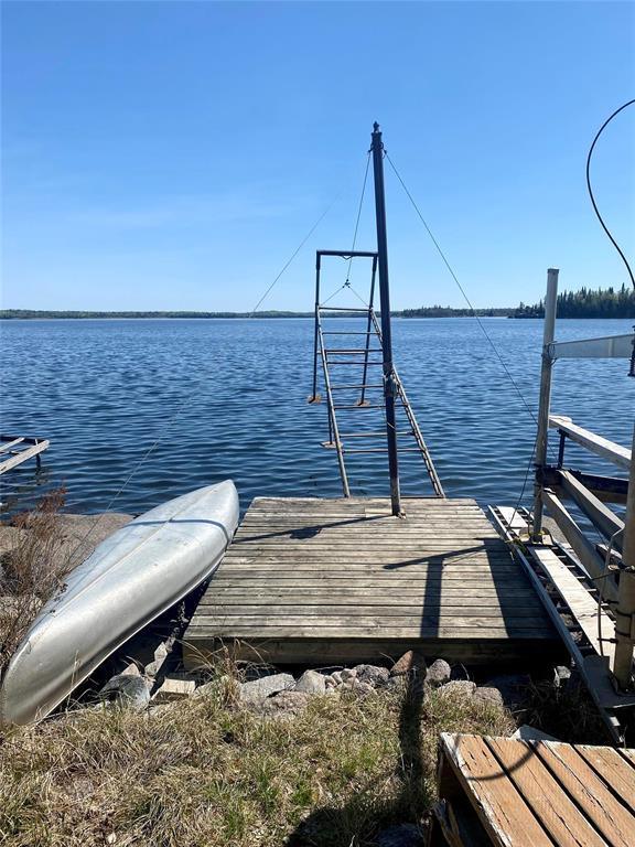 33 Block 4 Road, Whiteshell Provincial Pk, Manitoba  R0E 1R0 - Photo 19 - 202609541