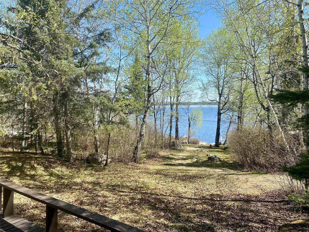 33 Block 4 Road, Whiteshell Provincial Pk, Manitoba  R0E 1R0 - Photo 4 - 202609541