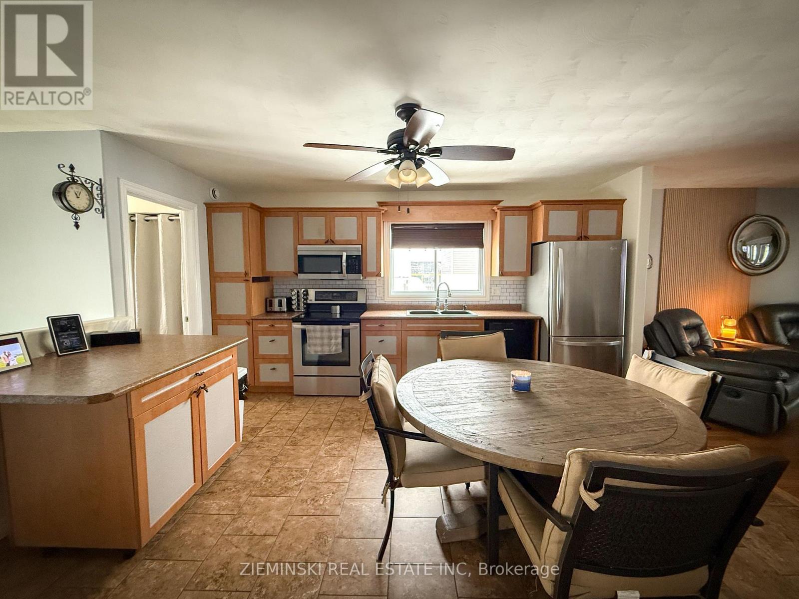 218 Mountjoy Street S, Timmins, Ontario  P4N 1T4 - Photo 5 - T12778296